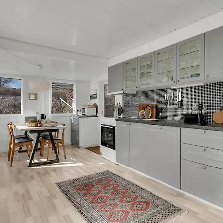 3 Bedroom Cozy In Casa de Férias *